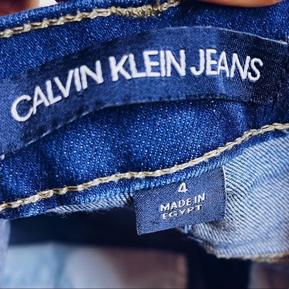 Calvin Klein High Rise Raw Hem Denim Shorts - Picture 8 of 9